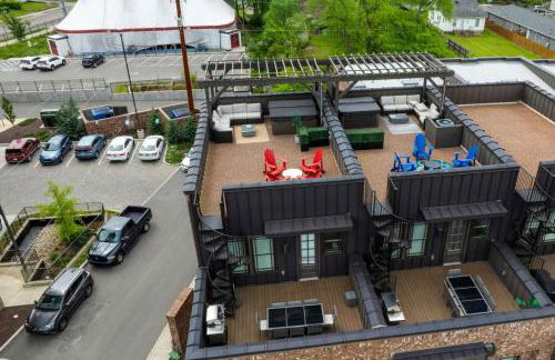 Two Townhomes - Hot Tubs and Rooftop Balconies - Foto 44