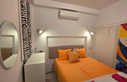 Picasso Huelin Malaga 250m from beach - Photo 11