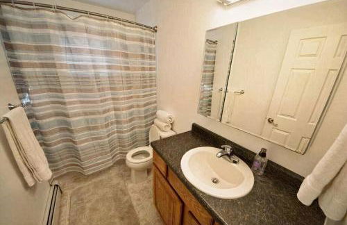 Stay Anchorage! Furnished Two Bedroom Apartments With High Speed WiFi - Foto 42