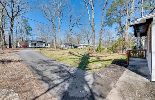 Bring Your Pets! Family Haven with Yard in Mableton - Foto 26