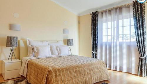 Villa Mikael - Free Wi-Fi - Aircon - Private Pool by bedzy - Foto 2