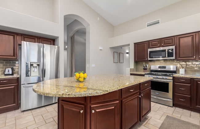 Baylor Gilbert - Photo 10