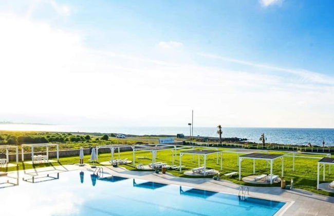 Aphroditebeachfrontresort Unique gem Direct by sea - Foto 8