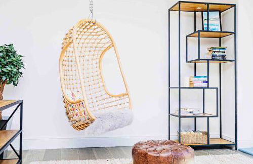 Luxury Ocean Playroom SEA SALT CHALET - Photo 3