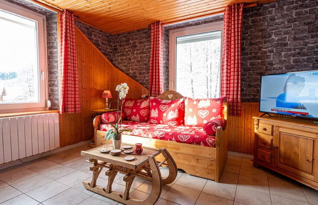 Charming Holiday Home in La Bresse Skiing Area - Photo 8