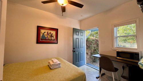 Charming Studio Cabin under Oak tree 2 mins walk to Magazine quiet neighborhood - Foto 3