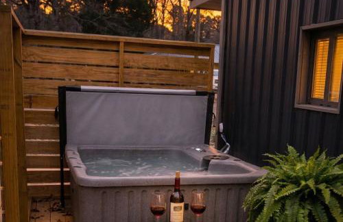 Cozy Rooftop Container with Hot Tub - 15 min from Franklinton & 19 mins to the Bogue Chitto State Park - Foto 3