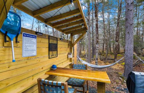 Evergreen Escape Hot Tub Firepit Resort Pool - Foto 42