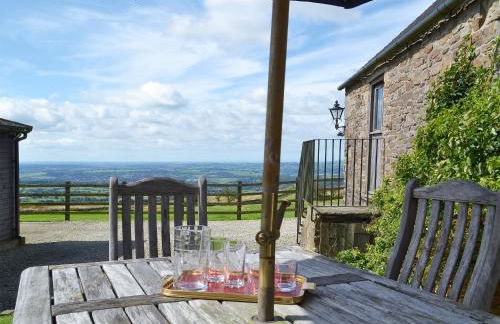 The Old Byre - Photo 2