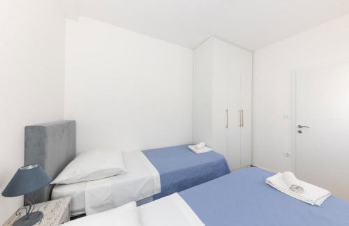 House Niko T with 6 apartments - Foto 56