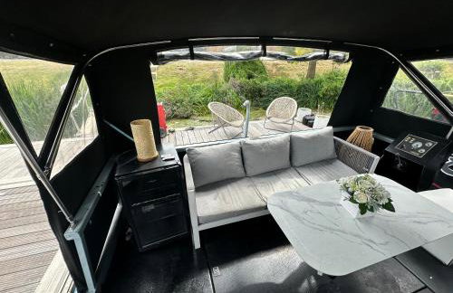 Selene Unique Luxury Houseboat Experience - Foto 4