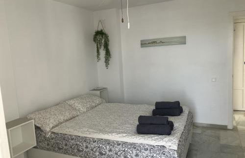 1st floor Penthouse sea and mountain view 5 min stroll to beach - Foto 19