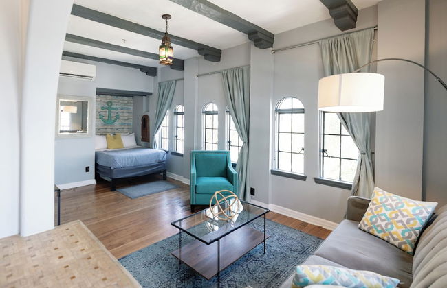 The Historic Broadlind Hotel at Long Beach Convention Center - Foto 78