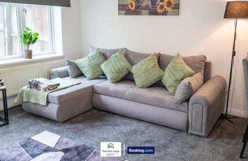 Charming Entire House By Newman Stays Short Lets & Serviced Accommodation Bingham With Free WiFi, Smart TV & Great Location - Foto 15