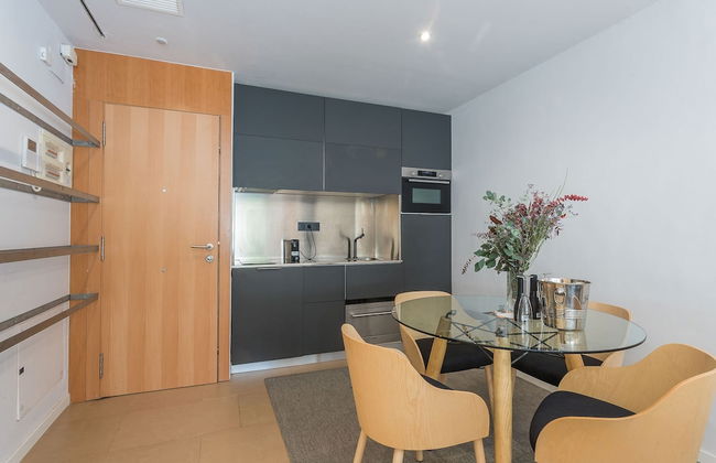 MSB Brand New Apartments in City Center - Photo 53