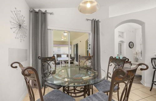 #196-Fantastic 6 bed villa with own private pool and spa with no rear neighbors - Foto 2