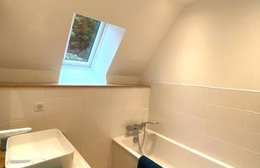 Le Pressoir du Château de Neuville - Piscine chauffée - Jeux - Forêt - Foto 39