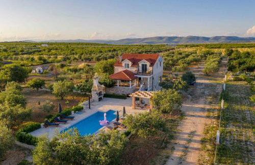 MY DALMATIA - Authentic Villa Storia with private heated pool - Photo 14