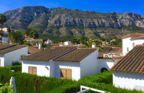 Casa de 2 dormitorios con piscina, 2 terrazas privadas, WIFI, BBQ - Photo 21