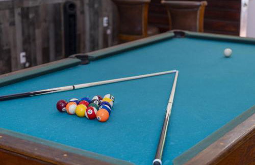 Rustic Lakehouse - Firepit & Funhouse - Foto 23