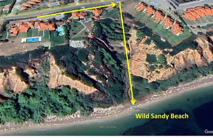 Blue Pastel-cliffside villa, shared pool, wild sandy beach nearby - Foto 28