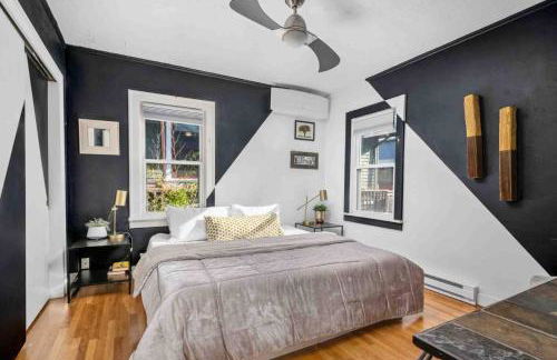 Charming Home in Inner Southeast Portland - Photo 13