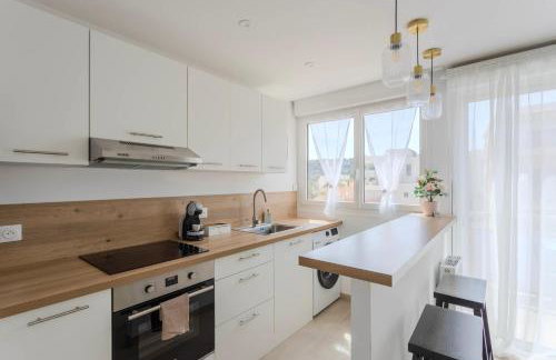 Studio lumineux VUE MER - NEUF entre Monaco-Menton - WIFI - Foto 3