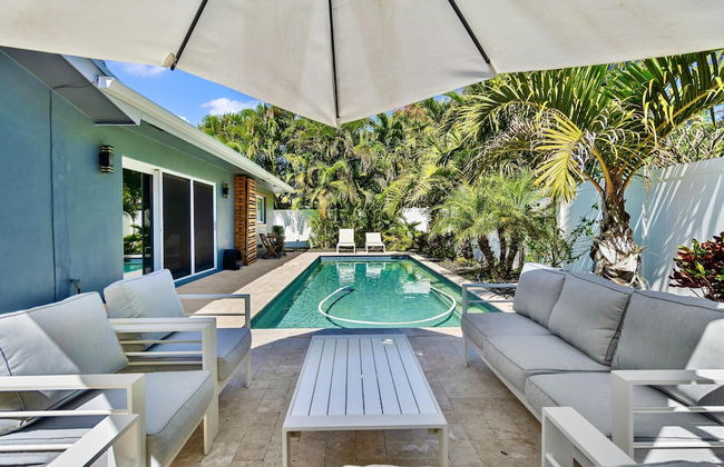 Beach Bliss 10 Mins to Waves 3BR Oasis With Pool - Foto 44