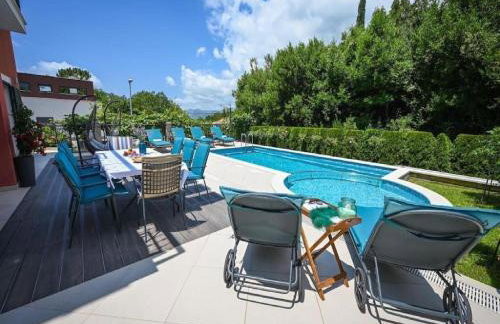 Villa Anita - Five Bedroom Villa with Swimming pool - Photo 26