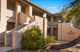 Enjoy the Oro Valley in this 1BD condo with resort amenities - Foto 6