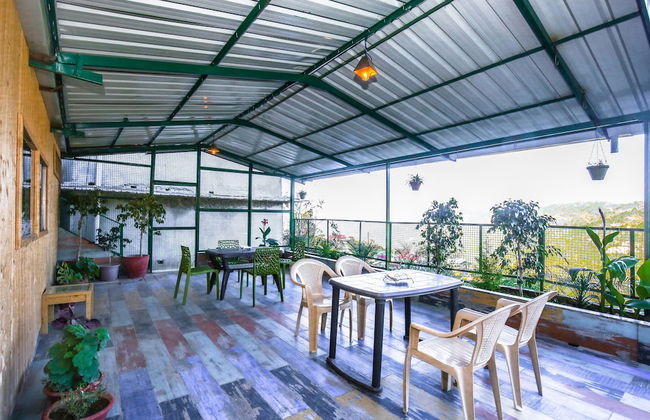 OYO 12187 Home Luxury Studio Kasauli - Foto 10