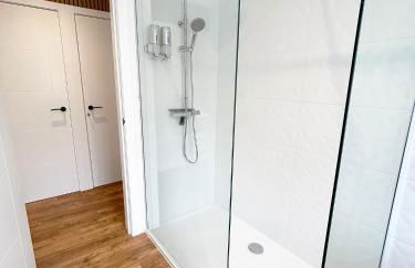 1 Bed & 1 Sofa Bed Alpine Style Ground Floor Apartment - Foto 3