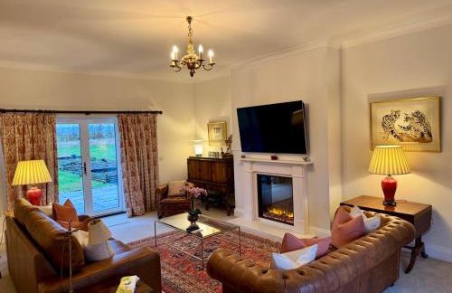 North Farm fits 1-6 people - Photo 8