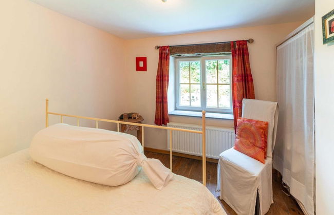 Charming Cottage in Anseremme With Fenced Garden - Foto 8