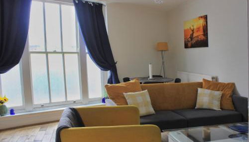 1 bedroom apartment near Clapham North and Clapham High Street station - Foto 2