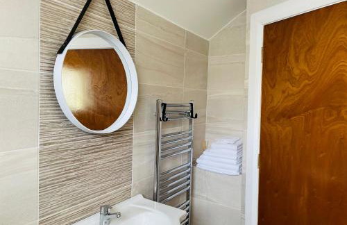 Haven House - Photo 20