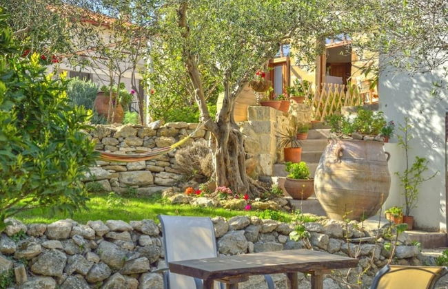 Picturesque Traditional Stone House - Foto 19