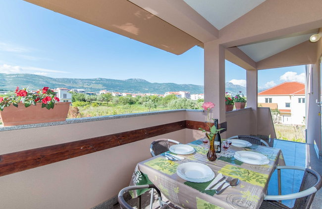 Comfortable Kastel Stafilic Apartment with Balcony - Two Bedroom Apartment with Balcony and Sea View - Foto 27