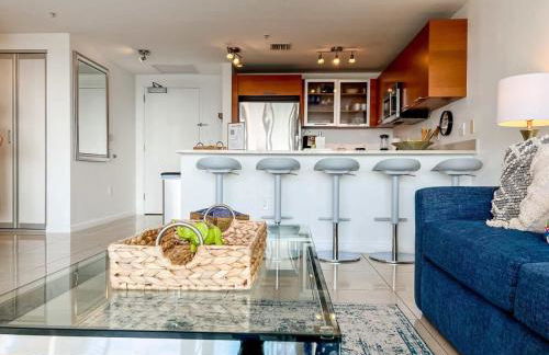 Palm Place Heart of Miami with Parking Pool and Gym - Foto 12