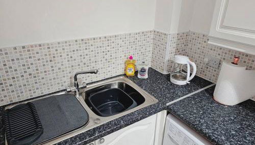 Tettenhall Cosy Apartment - Sleeps 4 - Foto 5