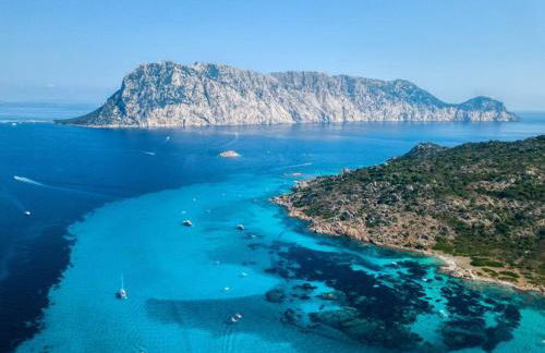 Seafront Villa - 5min to BRANDINCHI I Exclusive Garden I Private Beach I BBQ I Wi-Fi - Foto 40