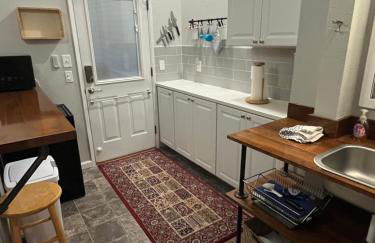 GFU neighborhood and Oregon Wine Country studio - Foto 5