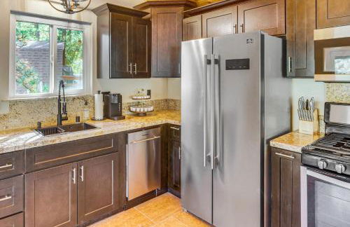 Walk to Village! Romantic Pine Mtn Nature Escape - Foto 10