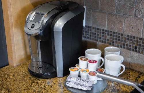 Lake Brittany Escape - Photo 10