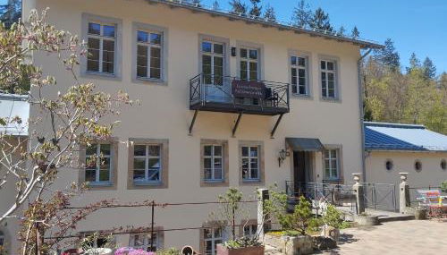 Ferienwohnung Parkblick im Badehaus - Foto 2