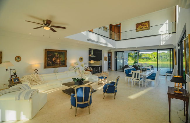 New Lake Front Villa in Golf and Beach Resort - Photo 5