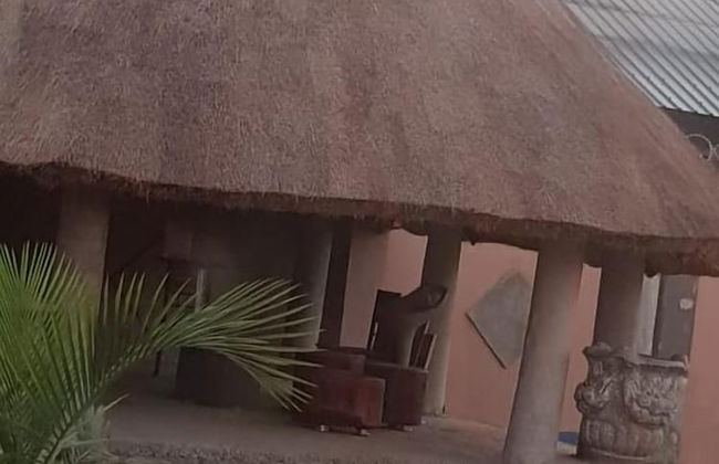 Seven Palms Executive Lodge - Photo 16