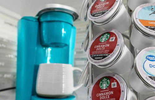 *OCEAN FRONT* Pier-adise 2Bed/2Bath, Sleeps 8 - Photo 22