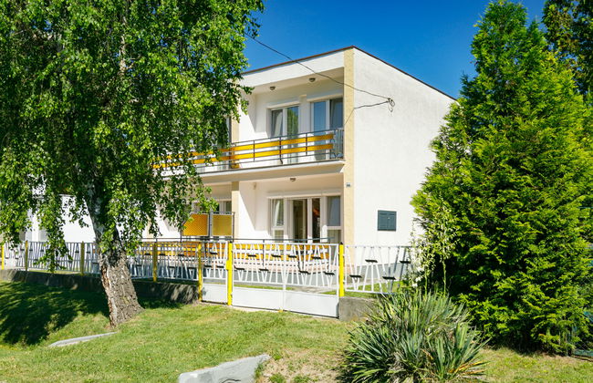 2 bedroom House in Siófok with garden and terrace - Photo 18