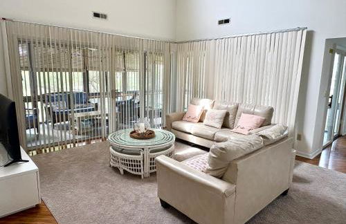 Elegant 3-Bedroom Condo in Lewes with Pond Views - Foto 13